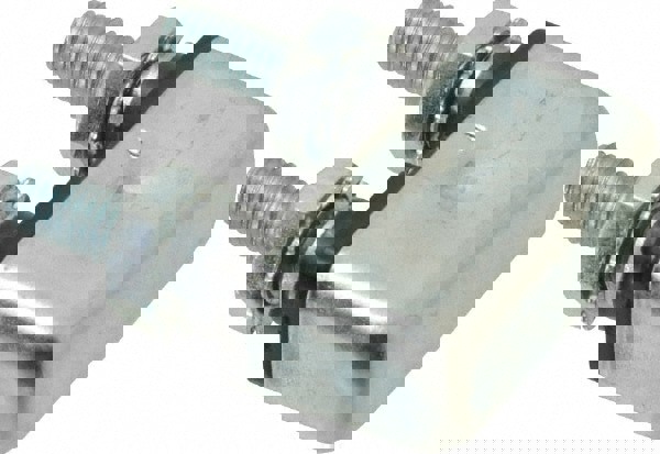 30 Amp Automotive Heavy Duty Stud Terminal Circuit Breaker