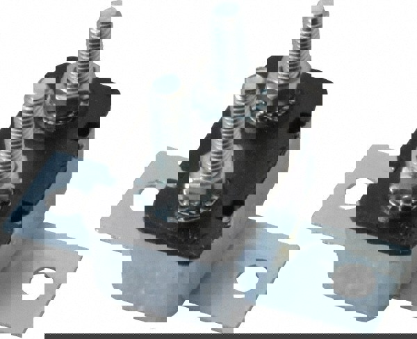 30 Amp Automotive Heavy Duty Stud Termin