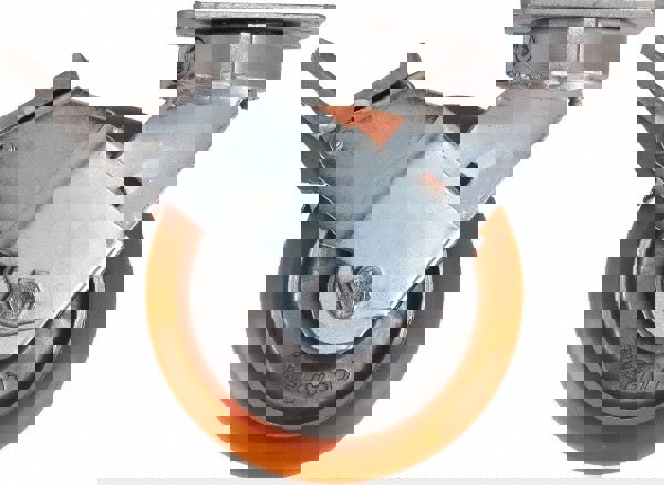 Swivel Top Plate Caster: Polyurethane, 6