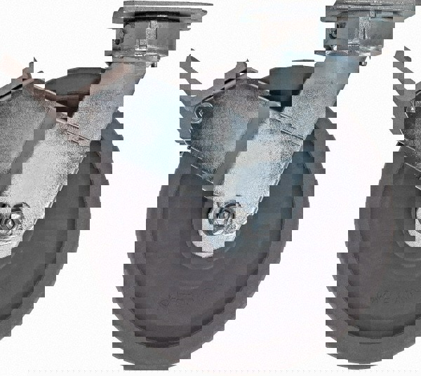 Swivel Top Plate Caster: Nylon, 8