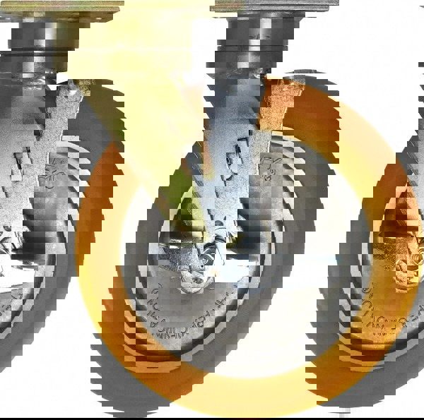 Swivel Top Plate Caster: Polyurethane, 10