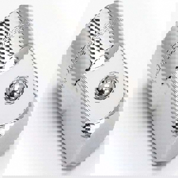 Socket Adapters & Universal Joints; Male Size: 3/4 ; Female Size: 1/2 ; Minimum Order Quantity: 1.000 ; ASME Spec: B107.10M ; Warranty: Lifetime Warranty ; UNSPSC Code: 27111703