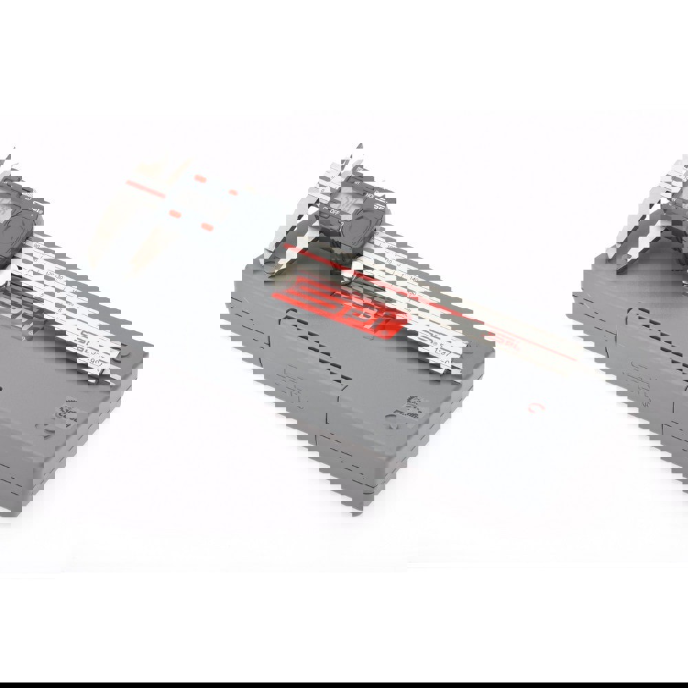 Electronic Caliper: 0 to 6