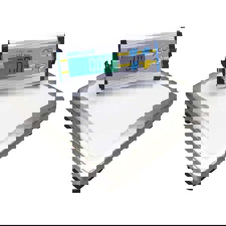 The CPWplus series of scales offers an extensive range of models and configurations to accommodate a number of applications in the field, lab or warehouse. The stainless steel platform is durable and easy to clean after weighing dirty or messy items. A ho