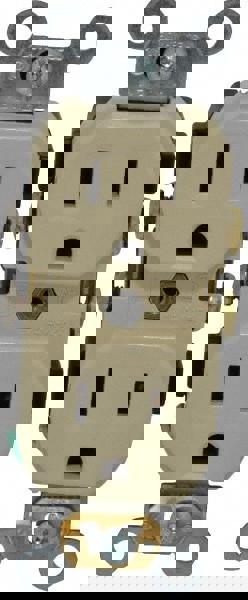 Straight Blade Duplex Receptacle: NEMA 5-15R, 15 Amps, Self-Grounding