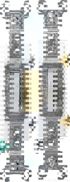 1 Pole, 120 to 277 VAC, 20 Amp, Commercial Grade Toggle Wall Switch