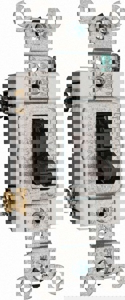 3 Pole, 120 to 277 VAC, 20 Amp, Commercial Grade Toggle Three Way Switch