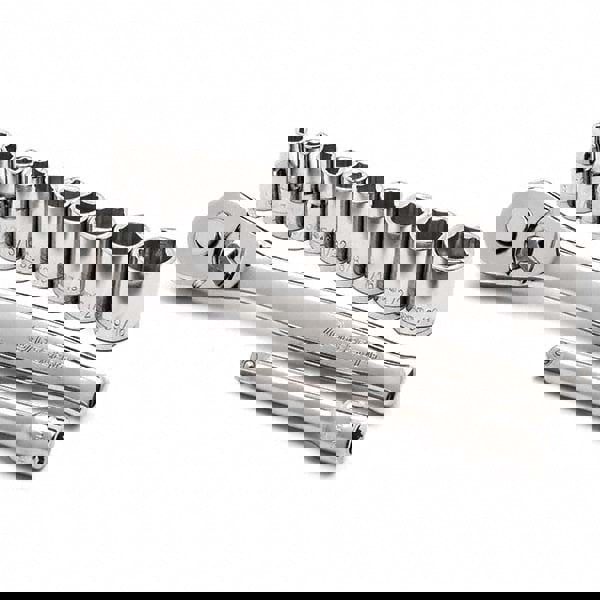 Standard Socket Set: 12 Pc, 1/4