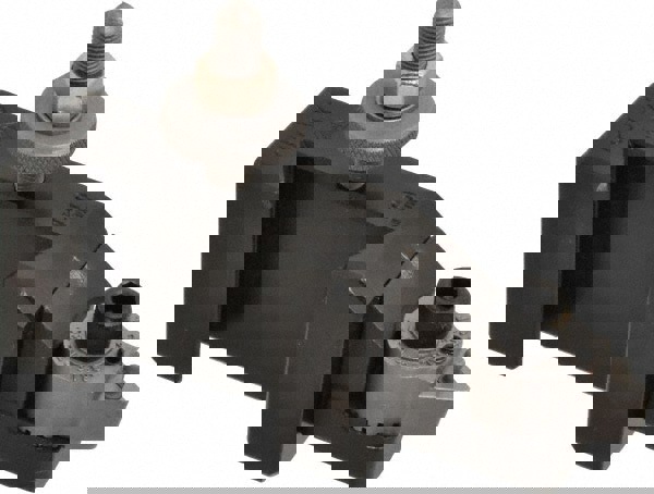 Lathe Tool Post Holder: Series CXA, Number 20, Turning Holder for Carbide Triangular Inserts