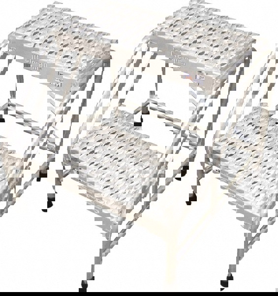 2-Step Aluminum Step Ladder: 20