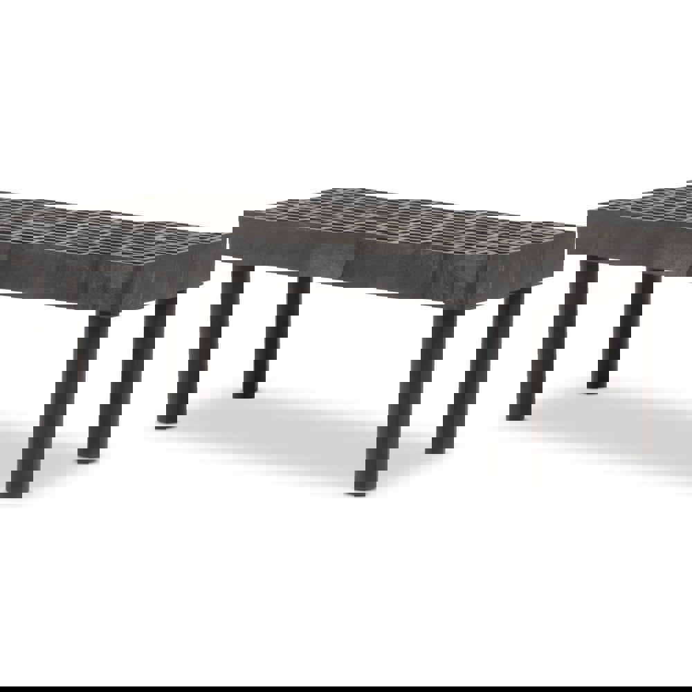 High Density Polyethylene Display Rack: 16