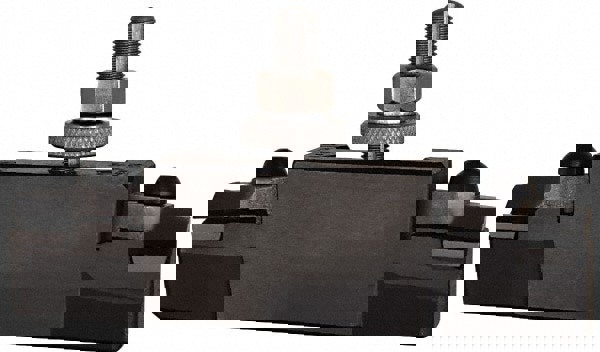 Lathe Tool Post Holder: Series DA, Number 16, Turning & Facing Holder for Carbide Triangular Inserts