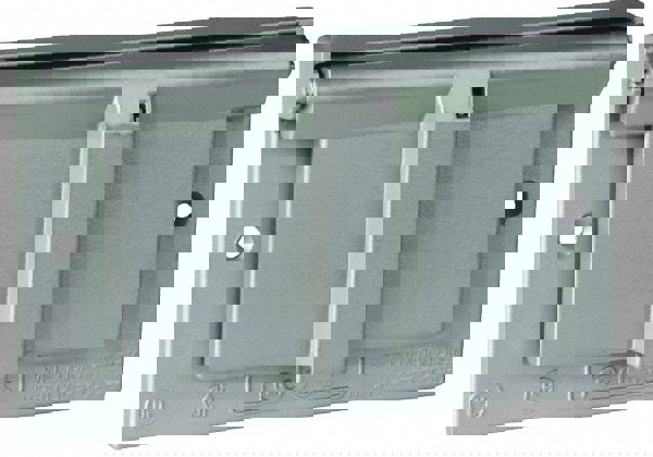 GFCI Receptacle Electrical Box Cover: Aluminum