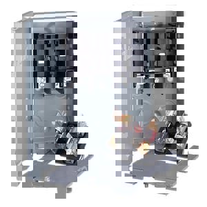 60A FUSIBLE PULLOUT DISC SWCH