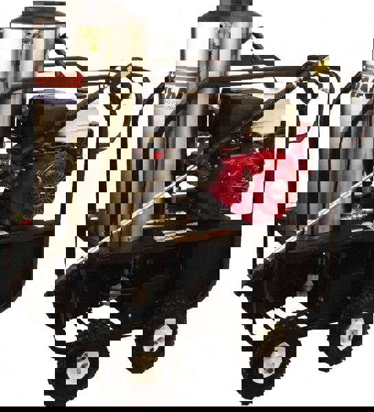 Pressure Washer: 3000 psi, 4.0 GPM, Hot Water, Gas Power