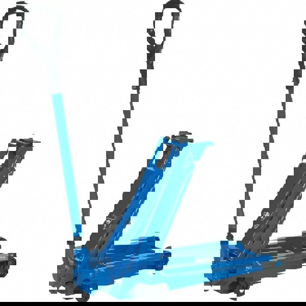 Service & Floor Jacks; Product Type: Hydraulic Jack ; Load Capacity (Tons): 1.3 ; Minimum Height (Inch): 3-1/8 ; Maximum Height (Inch): 19-1/2 ; Overall Height (Inch): 37-3/8 ; Chassis Length (Inch): 26