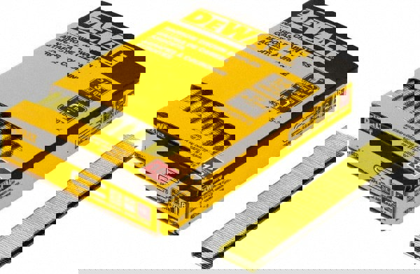 Construction Staple: 5/8