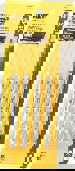 Jigsaw Blade: High Carbon Steel, 32 TPI, 0.035