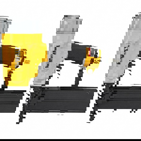 Power Staplers; Capacity: 140 Staples; Crown Size (Inch): 1; 1 in; Staple Gauge: 16 ga; Crown Width: 1 in; Maximum Leg Length: 2 in; Minimum Leg Length: 1 in; Inlet Size (Inch): 1/4; Includes: DW451 Stapler; 1/4