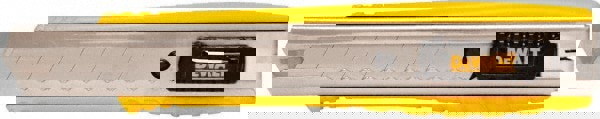 DeWalt Snap-Blade Knife: 5