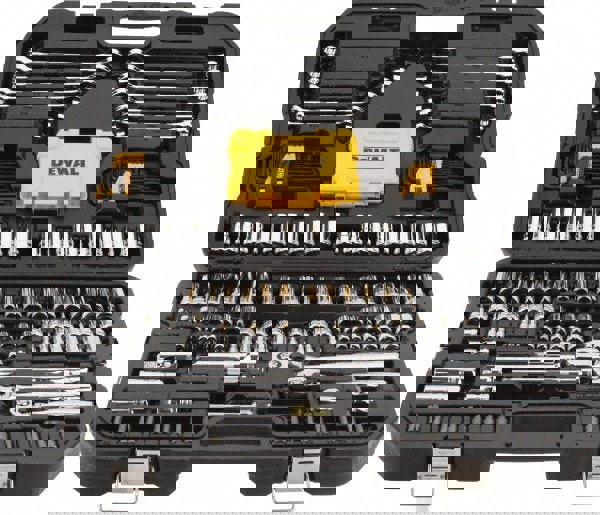 Combination Hand Tool Set: 168 Pc, Mechanic's Tool Set