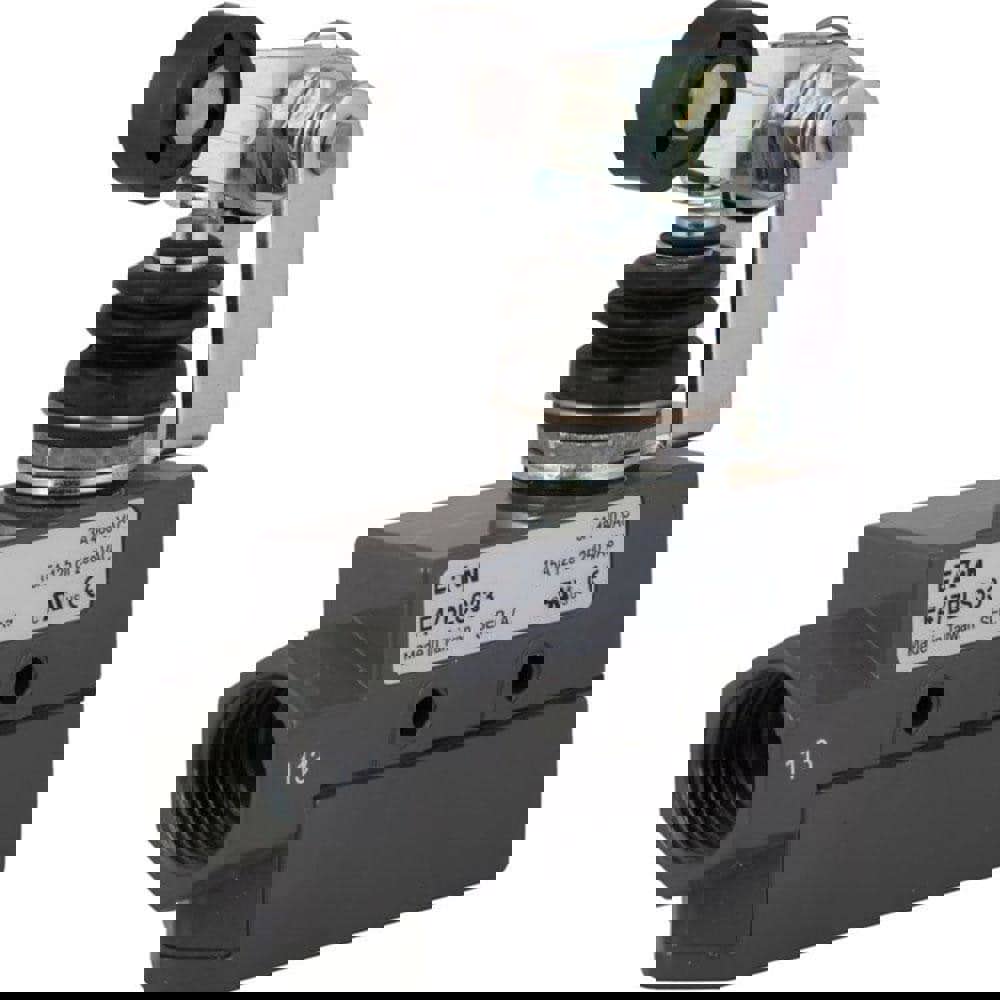 General Purpose Limit Switch: SPST, NC, Roller Lever, Top