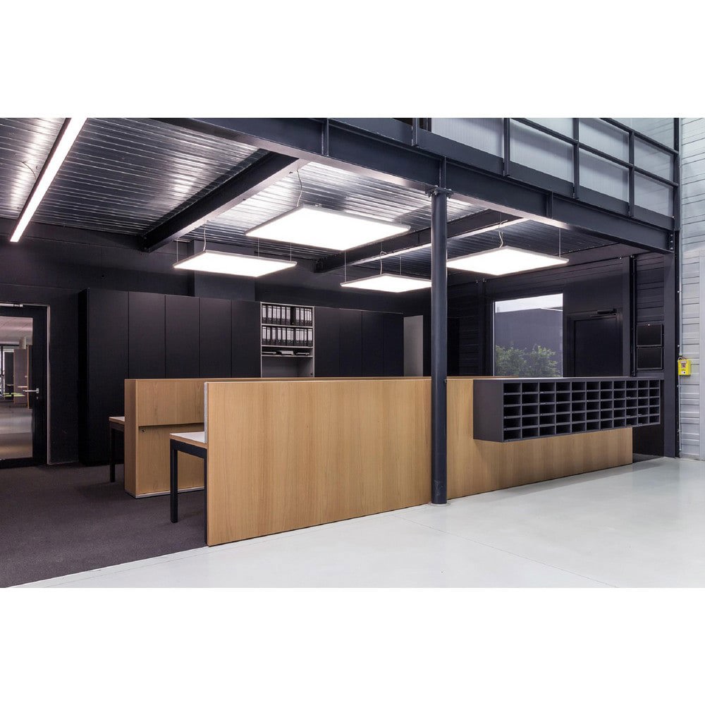 Troffers; Compatible Lamp Type: Integrated LED ; Troffer Material: Aluminum ; Overall Length: 24in ; Overall Width: 24in ; Overall Height: 1.38in ; Warranty Length: 5