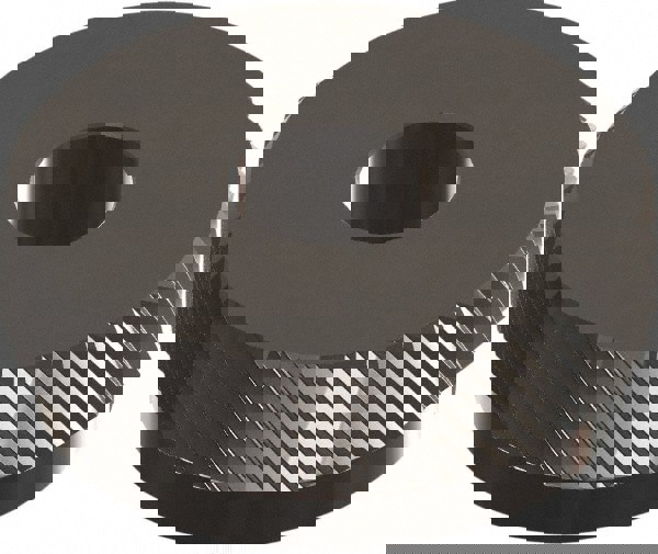 Beveled Face Knurl Wheel: 1/2