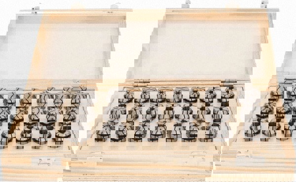 Collet Set: 21 Pc, Series ER32, 1/8 to 3/4