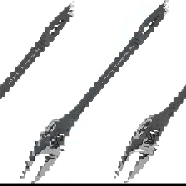 Adjustable Wrench: 10