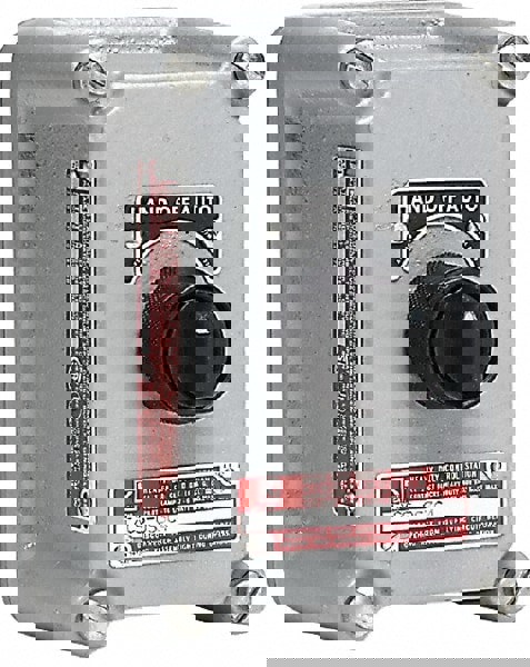 Selector Switch Control Stations; Number of Operators: 3 ; Operator Type: Knob ; Operation Type: Maintained (MA) ; Color: Gray ; NEMA Rating: 3; 7; 9 ; Standards Met: CSA File LR11714 Certified; UL File E12379; UL Listed File E53360