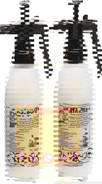 Garlic Scentry Half Gallon Pre-loaded in Pump Sprayer to repel unwanted animals