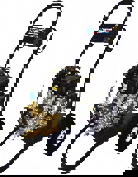 Pressure Washer: 2.5 GPM, Gas, Cold Water