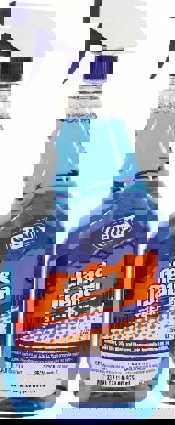 Glass Cleaner: Spray Bottle