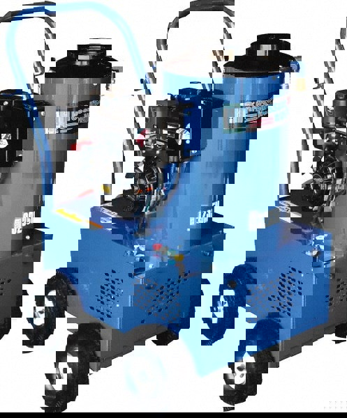 Pressure Washer: 3 GPM, Gas, Hot Water