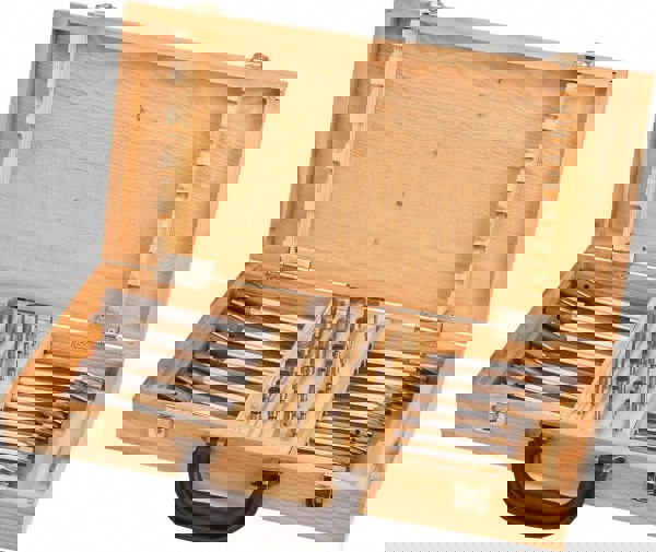 39 Piece, 3 Flutes, Straight Shank, Interchangeable Pilot Counterbore Set