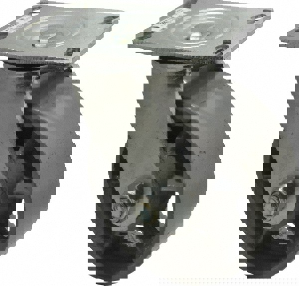 Swivel Top Plate Caster: Semi-Steel, 6