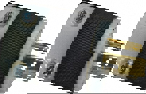 Locking Inlet: Plug, Industrial, L7-15P, 277V, Black & White