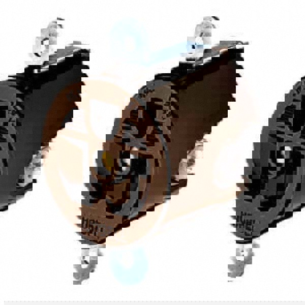 Straight Blade Single Receptacle: NEMA 5-15R, 15 Amps, Grounded