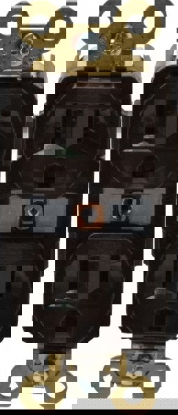 Straight Blade Duplex Receptacle: NEMA 5-15R, 15 Amps, Self-Grounding