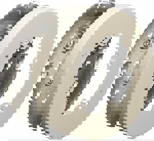 Raceway Fittings & Accessories; Accessory Type: Fixture Box ; Overall Length: 6.60 ; Overall Width: 6 ; Overall Height: 1.02in ; For Use With: HBL500 Series Raceways; HBL700 Series Raceways; HBL750 Series Raceways ; Shape: Round