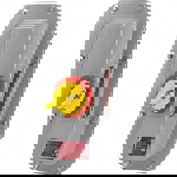 Cam & Disconnect Switch: Enclosed, 100 Amp, 3 Phase