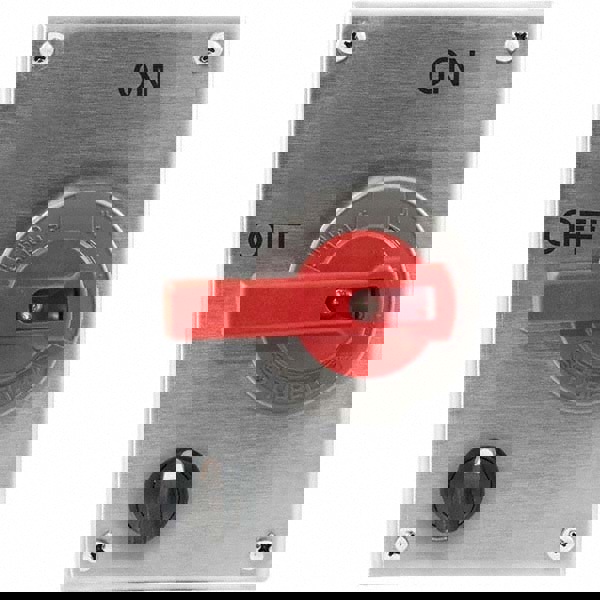 Cam & Disconnect Switch: Enclosed, 30 Amp, 600VAC, 1 Phase