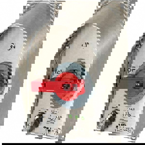 Cam & Disconnect Switch: Enclosed, 30 Amp, 600VAC, 3 Phase