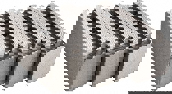 Soft Lathe Chuck Jaw: Serrated