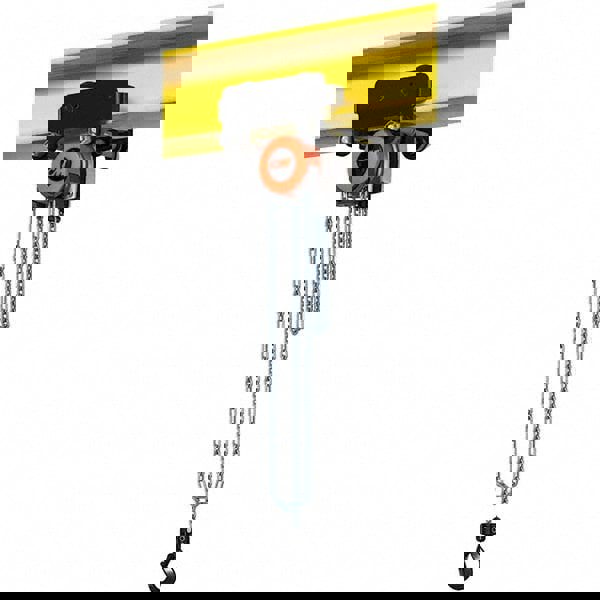 1,102 Lb Capacity, 30' Lift Height, Manual Chain Hoist