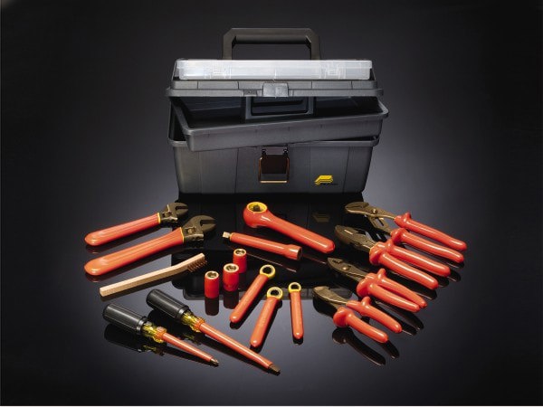 Combination Hand Tool Set: 17 Pc, Insulated Tool Set
