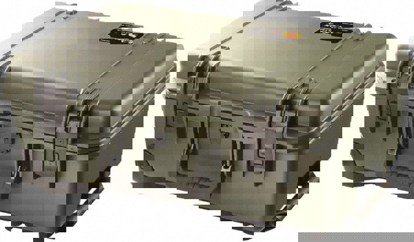 Shipping Case: 8-29/32