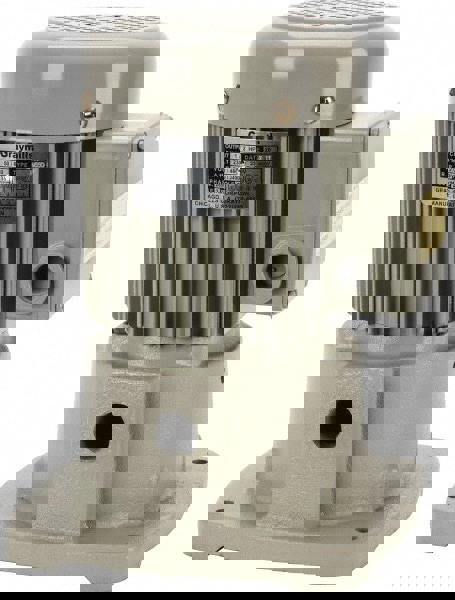 Suction Pump: 1/2 hp, 230/460V, 3 Phase,