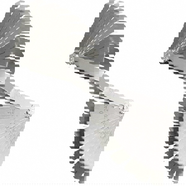 Feeler Gage Sets; Maximum Thickness (mm): 0.0270; Minimum Thickness: 0.0090; Minimum Thickness (mm): 0.0090; Number of Leaves: 16; Material: Steel; Number Of Leaves: 16; Leaf Length (Inch): 0.0435; Width (mm): 1/4; Width (Inch): 1/4; Thicknesses Included